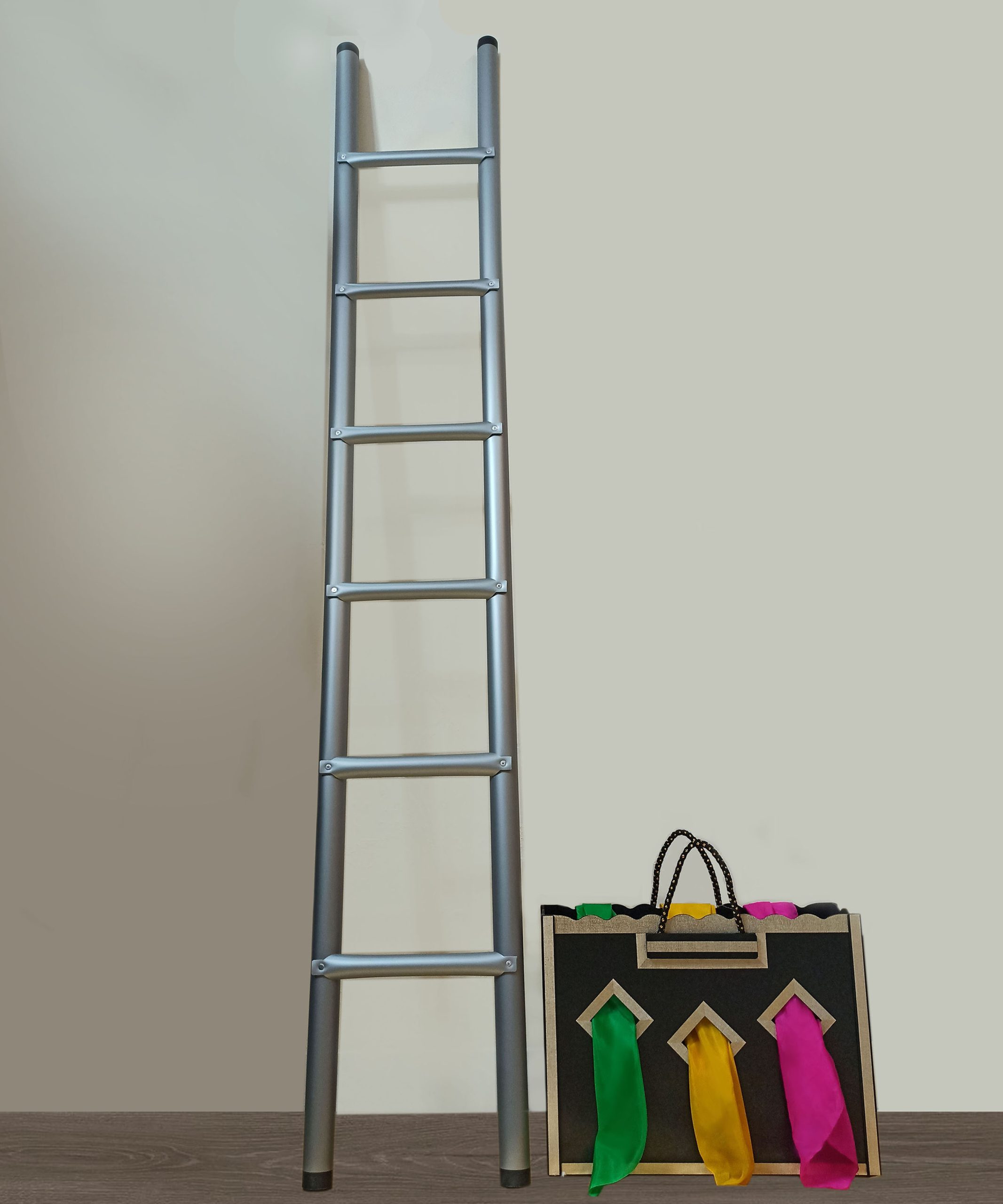Appearing Ladder Farintomagic